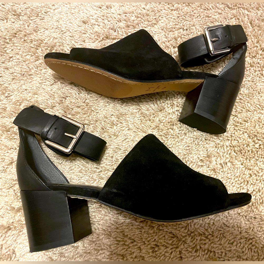 MARC FISHER BLACK SUEDE OPEN TOED HEELS Size 6.5 EUC